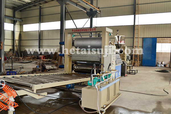 Plastic sheet equipment